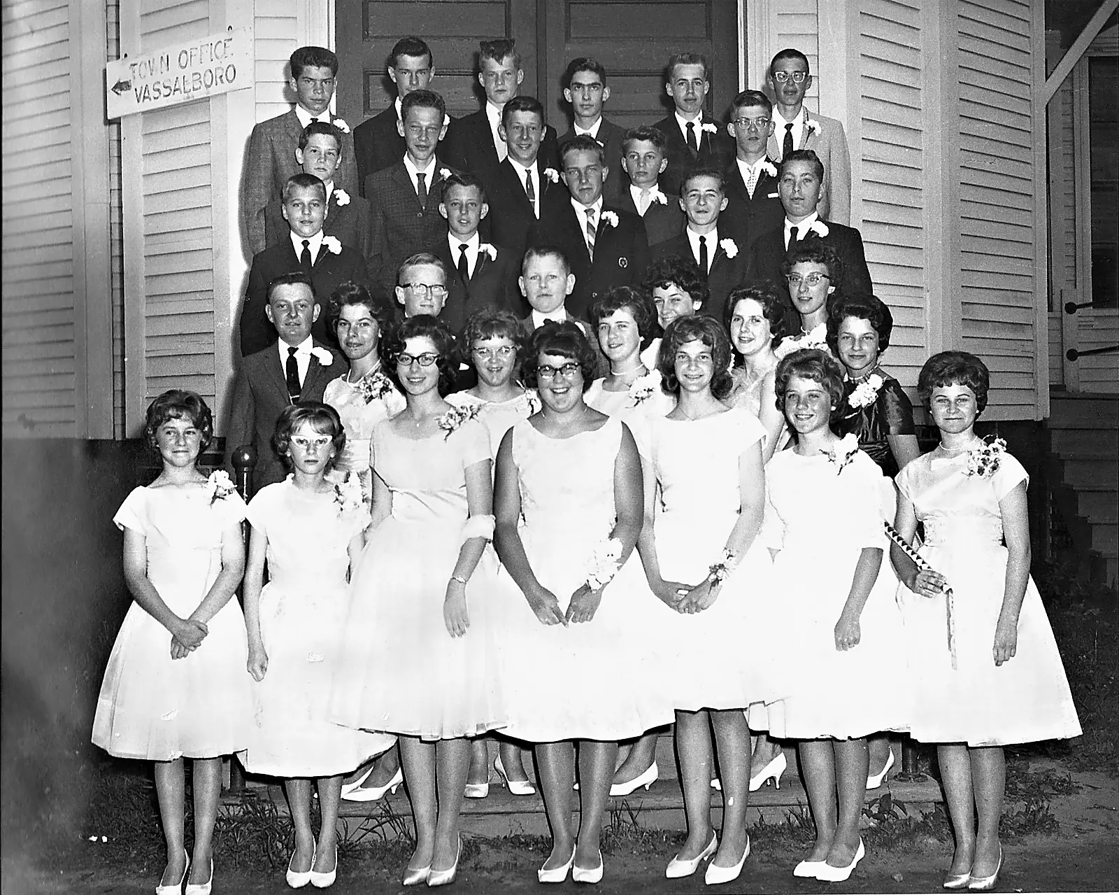 Graduating class of 1963, East Vassalboro School, Vassalboro, Maine